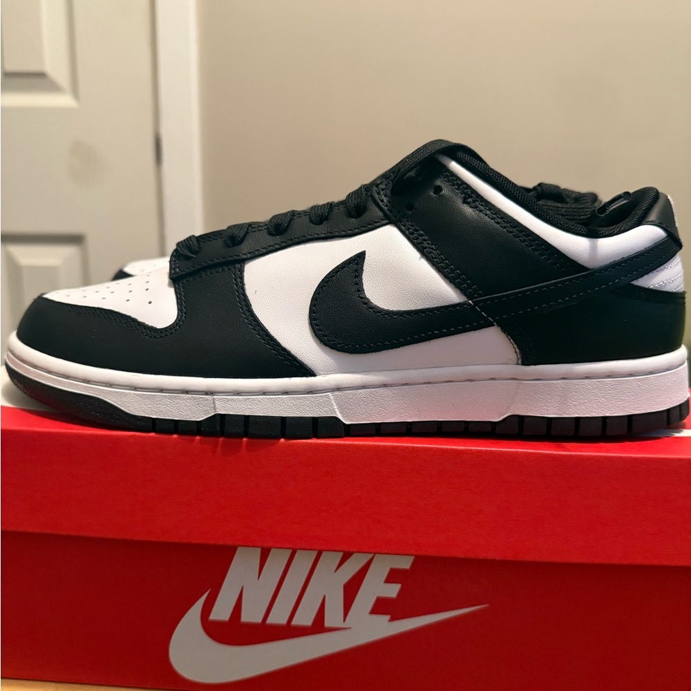 Nike Dunk Low Retro White and Black